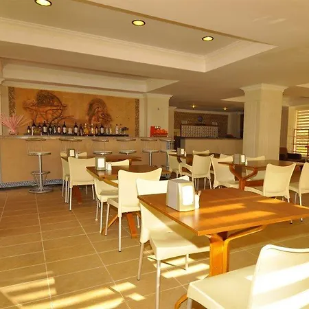 Otel Golden Star 3*