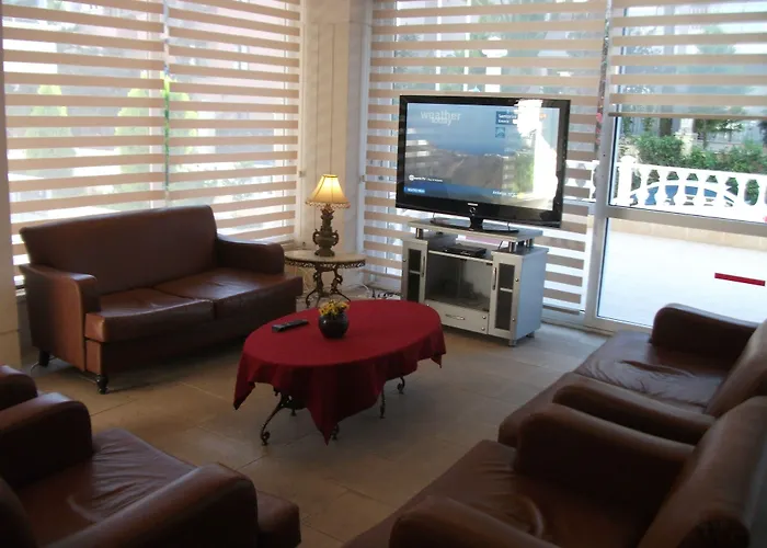 ホテル Golden Star 3*