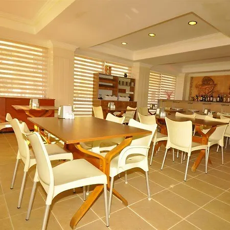 Golden Star 马尔马里斯