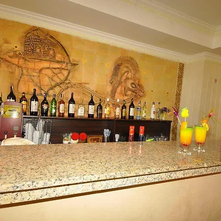 Golden Star 3* 马尔马里斯