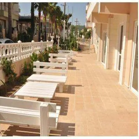 Golden Star 3* مرمريس