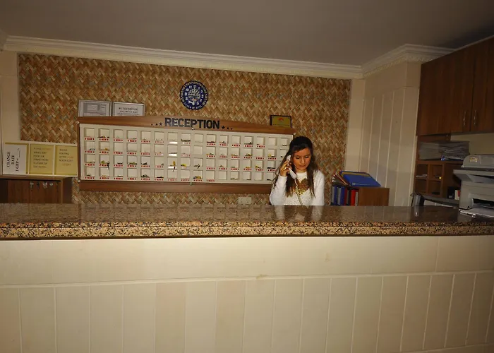 Golden Star Hotel